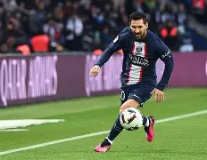 包含势均力敌：巴黎圣日耳曼战平曼联的词条